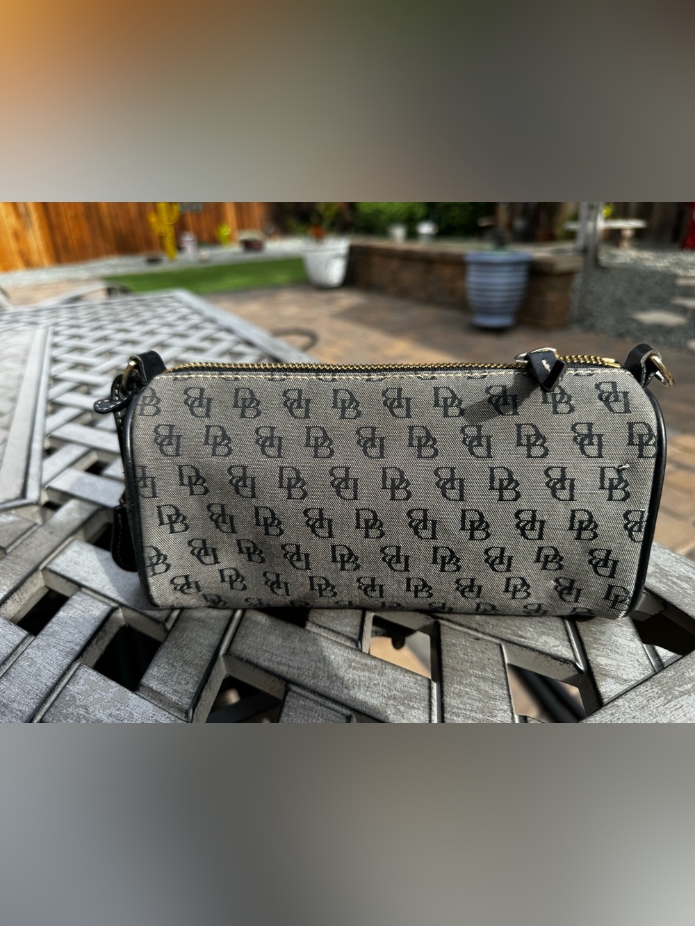 Dooney & Bourke wristlet/clutch. No strap.